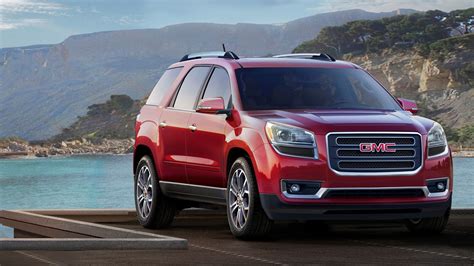 2013 GMC Acadia First Look: 2012 Chicago Auto Show