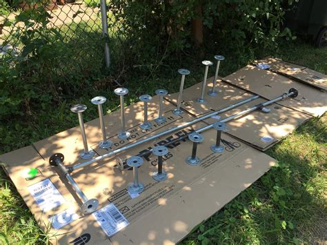 Making a Clothes Rack Out of Pipe 的图像结果