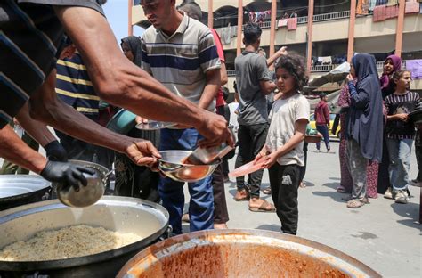 Israel attacks Gaza aid workers 'despite knowing locations'
