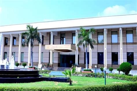 Will continue assisting people of Afghanistan: MEA