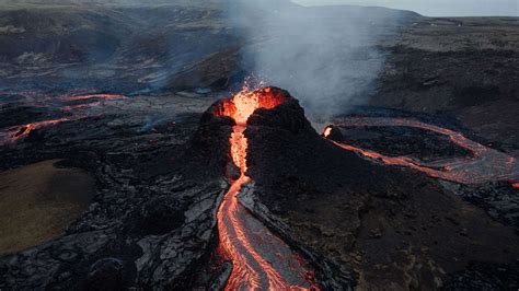 Iceland Volcano Eruption: Your Guide to Fagradalsfjall