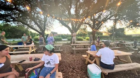 Open Mic Night - Small Places | Lugarcitos