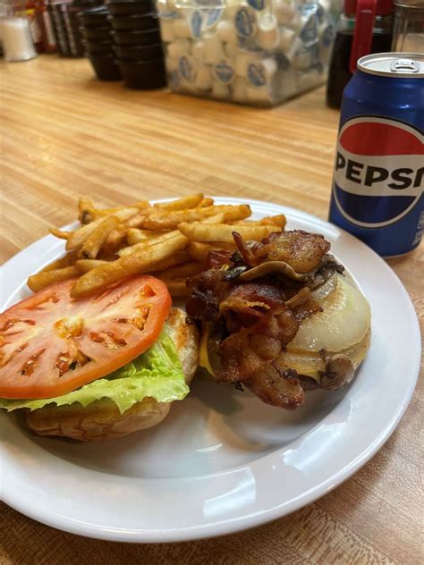 Sunrise Breakfast Shoppe