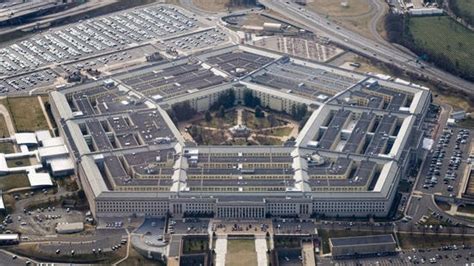 Pentagon pizza tracker's sudden movement sparks tensions; 'Something to ...