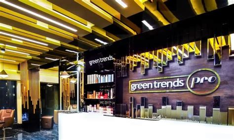 Best Salon Franchises in India you should look in 2024