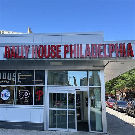 Rally House Broad Street | Temple Owls & Phillies Shop