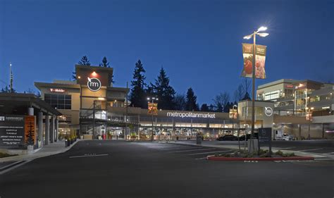 Metropolitan Market — Sammamish Village