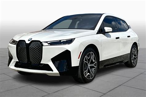 Pre-Owned 2025 BMW iX xDrive50 Sport Utility in Houston #SCS68271 | Sterling McCall Acura