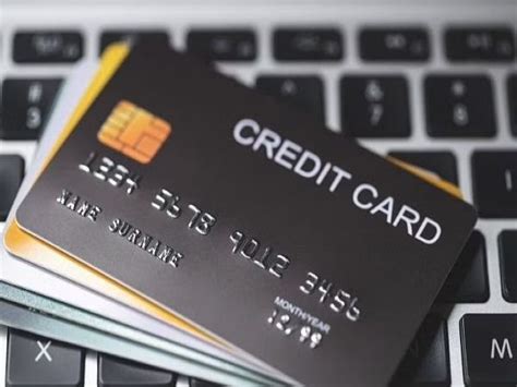 क्रेडिट कार्ड पर होती है Priority Pass Membership, जानिए क्या है इसमें ...