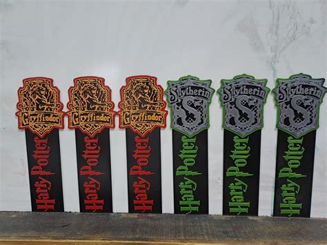 Harry Potter Bookmarks (4 houses) by QUERESUNMATE | Download free STL ...