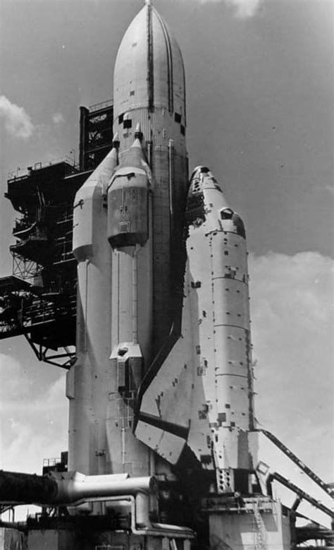 Russia Space Shuttle Program 的图像结果