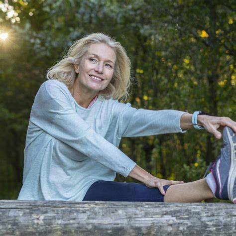 Reba McEntire on Creepy Song That Became a Surprise Fan Fave: 'Felt ...