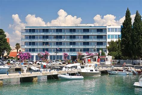 HOTEL KORNATI (Biograd na Moru) - Hotel Reviews, Photos, Rate ...