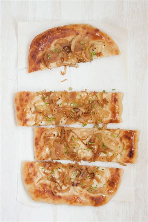 Caramelized Onion and Gruyere Pizza - Colavita Recipes