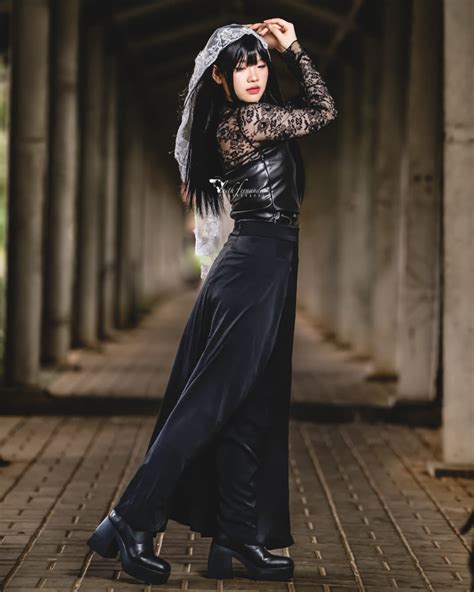 GODOX LIGHTING | Featured @mikechismphotography Selected by @shuttergaurav —— @taviathevix just ...