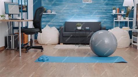 Space Exercise Room 的图像结果