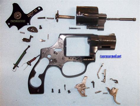 Revolver Disassembly 的图像结果