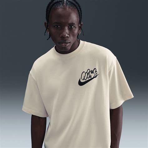 Men's Solo Swoosh Clothing Tops & T-Shirts. Nike CA