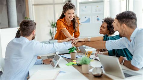 Business Community 的图像结果