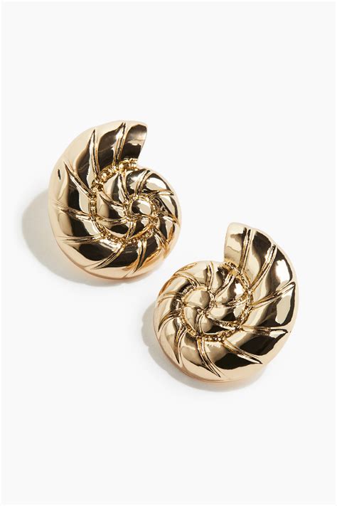 Shell-shaped earrings - Gold-coloured - Ladies | H&M IN