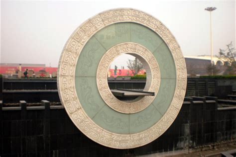 邯郸雕塑家李文平20年创作20座标志性雕塑
