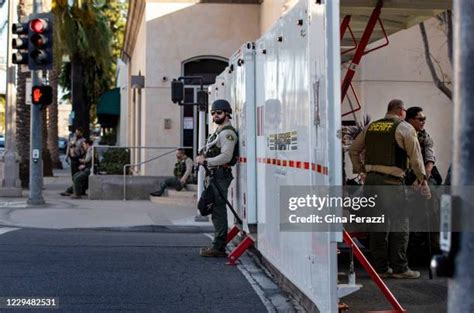 Riverside Sheriff Photos and Premium High Res Pictures - Getty Images