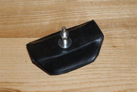Tyre Security Bolt/ Clamp Dunlop Style WM3. Triumph. Bsa. Vincent ...