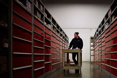 Inland Truck Parts & Service