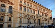 universit 224 degli studi di pavia lo strano caso dei universit 224 degli studi di pavia lo strano caso dei
