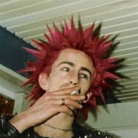 1979 Punk London | Punk hair, Spiky hair, Punk rock hair