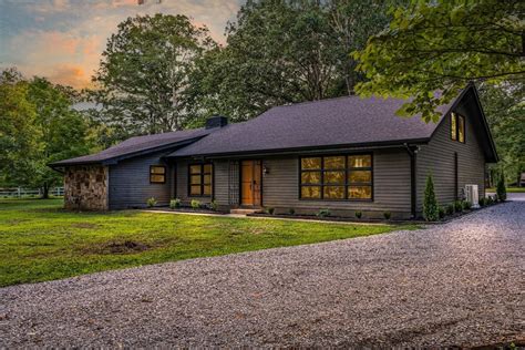 364 Cook Rd, Tullahoma, TN 37388 | Homes.com