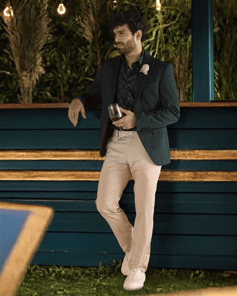 Buy Formal & Casual Blazer For Men Online - Blackberrys