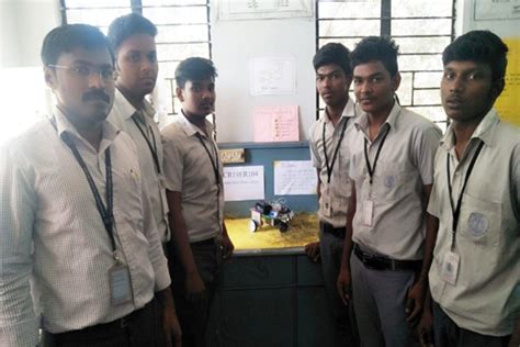 Murugappa Polytechnic College - Department - Electronics (Robotics)