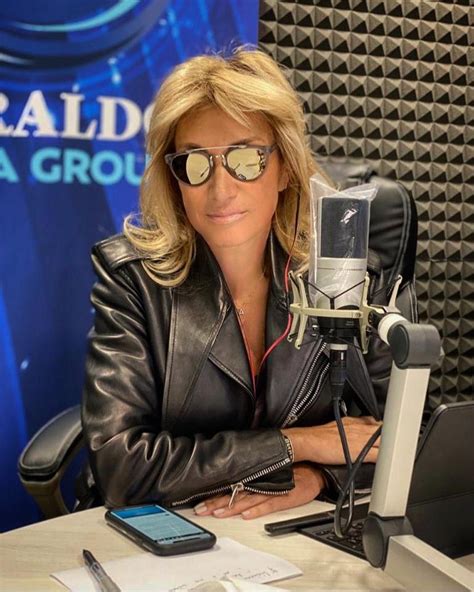 ¿Cuál es el grado de estudios de Adela Micha? - Fama