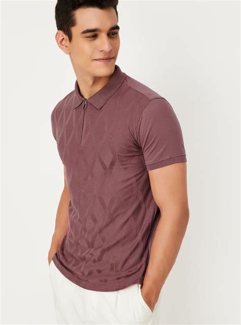 Buy Men Slim Fit Textured Zipper Polo T-shirt Online at just Rs. 799.0 ...