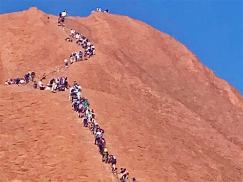 Uluru Rock is open to tourists for the last time