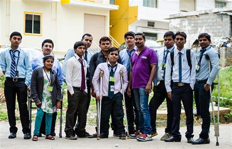 EnABle India विकलांग लोगों को रोजगार दिलाने में कर रहा है मदद