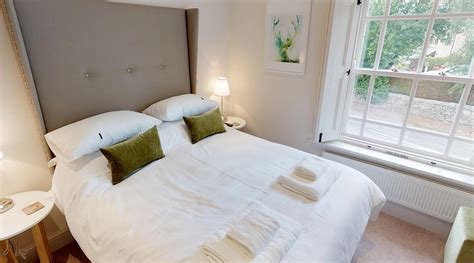 DEVONSHIRE ARMS (Sheffield) - B&B Reviews, Photos, Rate Comparison ...