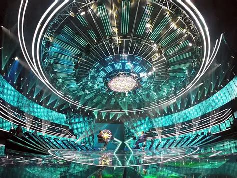 Kaun Banega Crorepati 2025: How Much Money Do KBC Contestants Take Home ...