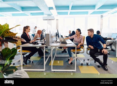 Collaborative Process 的图像结果