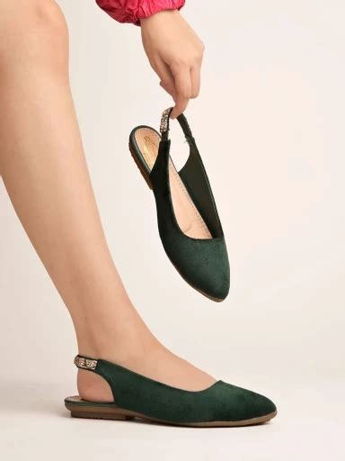 Bellies for Women & Girls at the best price online |Shoetopia.in