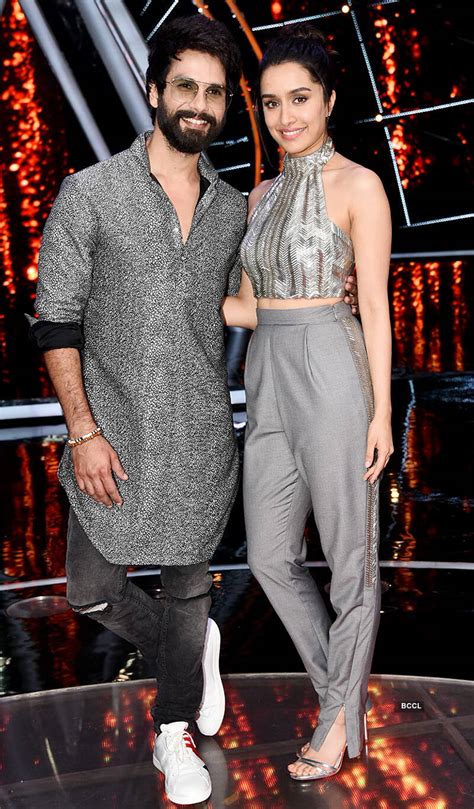 Indian Idol Season 10: On the sets- The Etimes Photogallery Page 44