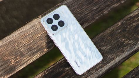 Hands-on: Xiaomi 15 Ultra has a monster, 200-megapixel periscope camera ...