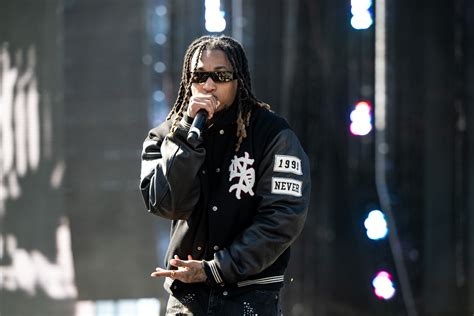 Drake Shows Love To DDG Amid Low Sales