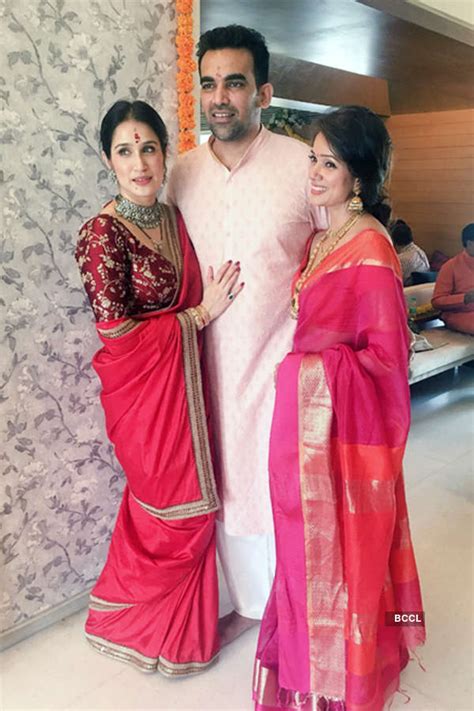 Sanjay Dayma and Vidya Malvade arrive at Zaheer Khan and Sagarika ...