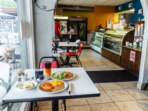 The 21 Best Restaurants And Bars In Montrose - Houston - The Infatuation