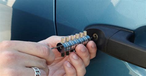 Local Auto Locksmiths 的图像结果