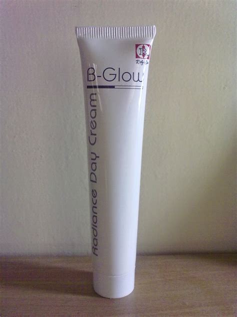 MyCosmeticDiary: "B Glow Radiance Day Cream Review"