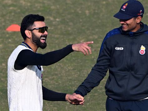 Virat Kohli's homecoming - India legend returns to his fortress: Enjoys ...