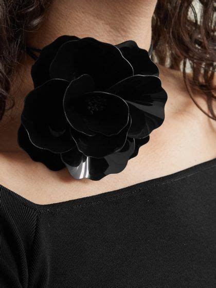 Shop: 10 XL necklaces inspired by that Bella Hadid look at Cannes 2021